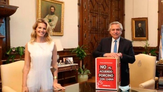 Alberto Fernández recibió a Liz Solari y activistas veganos en Casa Rosada