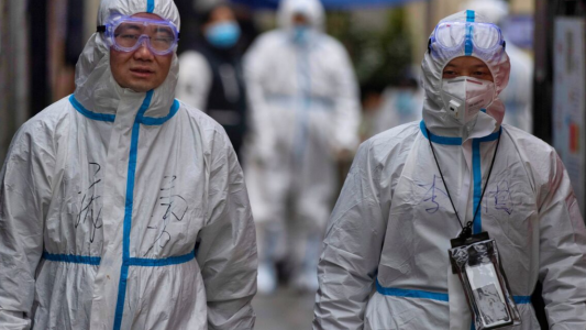 China comenzó a hacer hisopados anales: ¿son más efectivos?