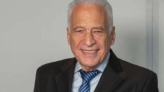 Alberto Cormillot:  "Cuando mi hijo nazca, a la noche voy a dormir"