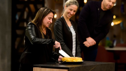 Masterclass para preparar una tortilla de papa rellena