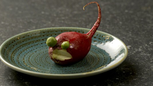 Del pescado Raúl a la rata Miguel: El cómico menú de Levinton