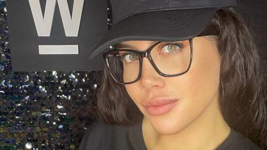 Wanda Nara disfrazó y trabajó en local cosméticos reacción clientas