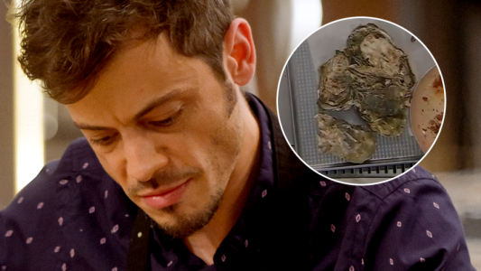 Extraña comparación Tomás Fonzi por olor ostras