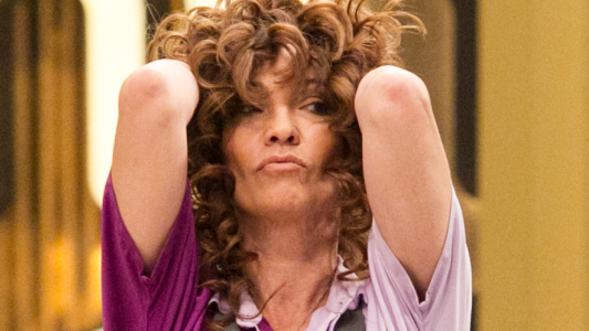 Ernestina Pais contra todos acusan robar platos ocupar mesadas