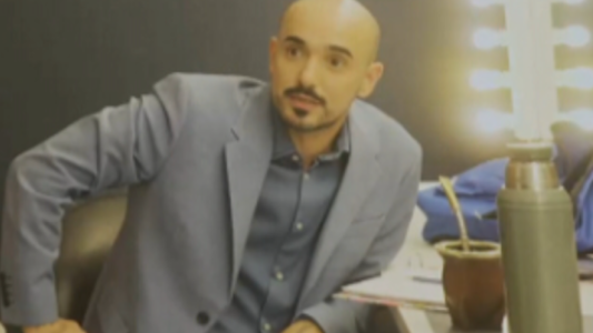 Abel Pintos agarrado infraganti camarín PH Podemos Hablar