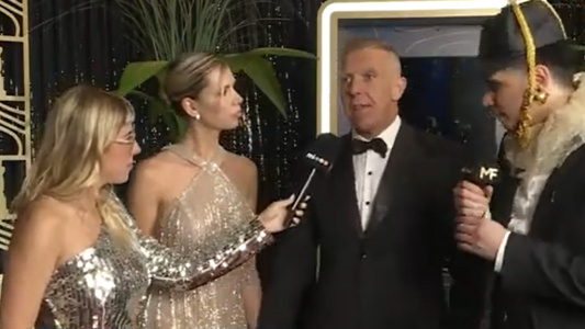 Martin Fierro 2022: ¡Todo un galán! Alejandro Fantino reveló los secretos de su look para esta noche