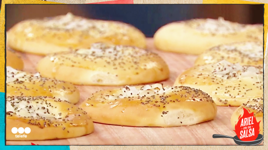 Receta de Pancitos de sésamo y cebolla