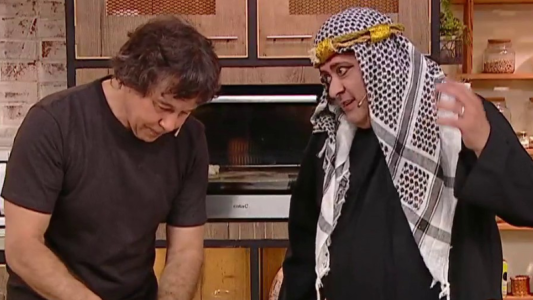 Ariel Rodríguez y un invitado especial para hacer un verdadero relleno arabe