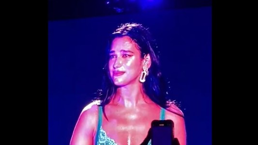 El desconsolado llanto de Dua Lipa en Brasil