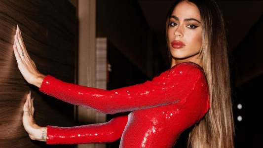 La vez que Tini Stoessel se refirió a su ombligo: "No se estresen porque no tiene nada de malo"