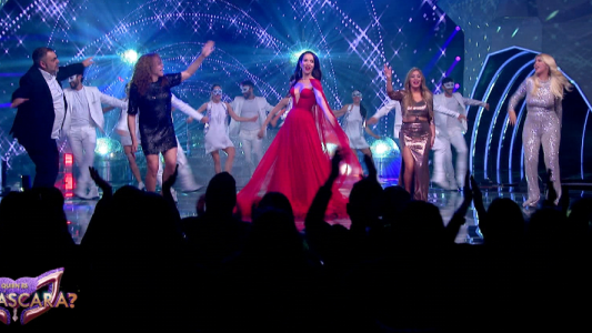 Natalia Oreiro investigadores cantaron "Que digan lo que quieran"