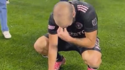 El llanto de Gonzalo Higuaín tras su último partido como futbolista