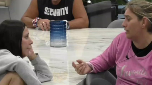 María Laura sin filtro contra su pareja: se refirió a ella como celosa y controladora