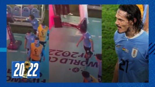 La bronca de Edinson Cavani tras la eliminación de Uruguay: derribó la pantalla del VAR de una piña