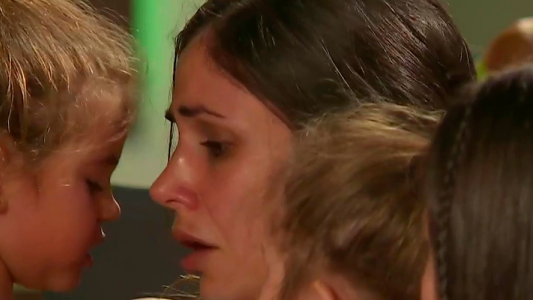 reencuentro Romina hijas después 5 meses