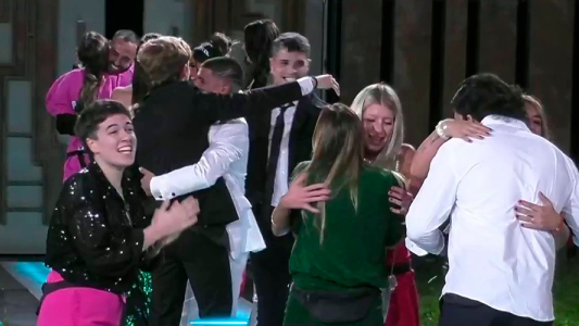 Todos exjugadores volvieron casa última fiesta Coti pasó largo