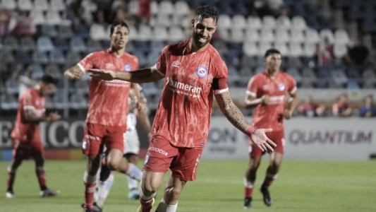 Argentinos Juniors recibe a Independiente del Valle por la Copa Libertadores