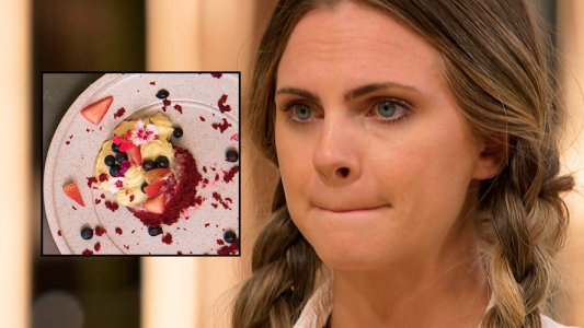 Micaela hizo torta tan horrible prefirió presentar solo porción