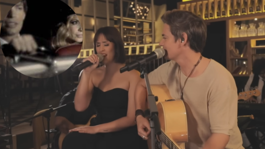 Carlos Baute lanzó "Colgando en tus manos" versión acústica a 15 años de su estreno