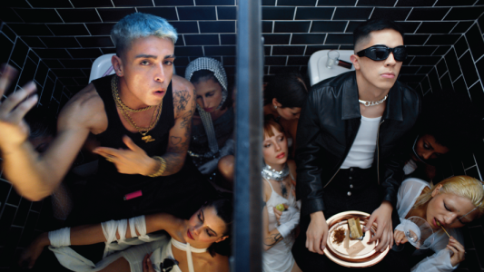 Taiko se unio a Ak420 para debutar con su primer single Casti