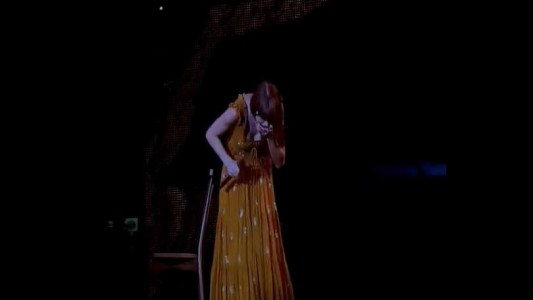 Taylor Swift se tragó un bicho en pleno show y bromeó: "Estaba delicioso"