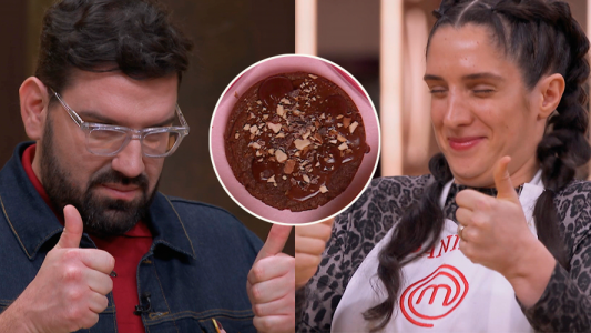 Pulgares arriba Daniela ganó medalla dorada cookies Damián Betular