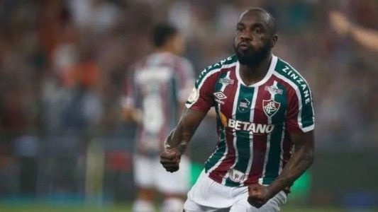 Un defensor de Fluminense suspendido por doping positivo en el partido jugado con River en Río