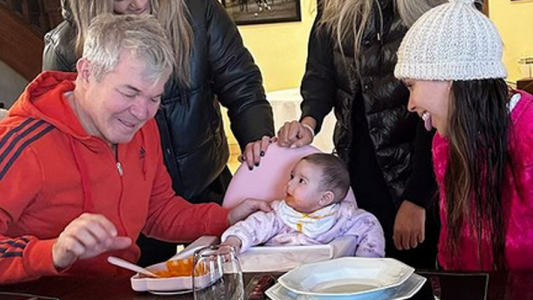 La hija de Barby Franco y Burlando comió su primera papilla