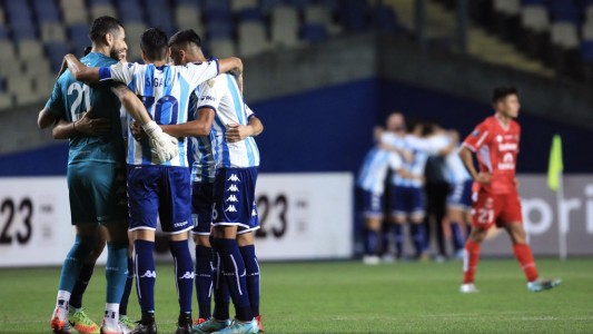 Ya clasificado a octavos, Racing va por el primer puesto en el grupo