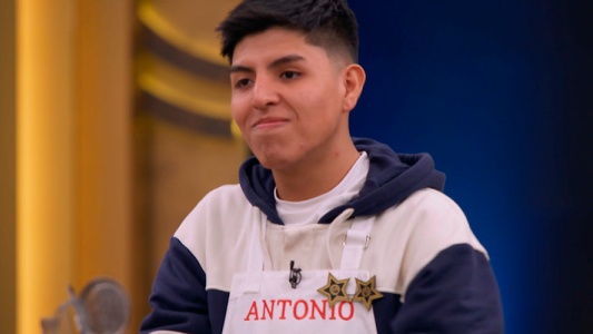 Antonio hizo plato con tiara empató estrellas Estefanía