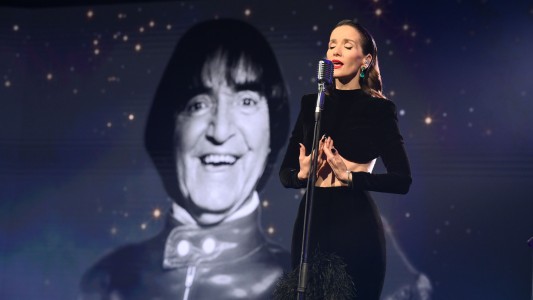Natalia Oreiro le puso voz al el emotivo homenaje a los fallecidos de la televisión