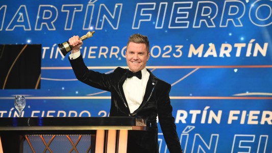 Santiago Del Moro se llevó el premio a Labor Conducción Masculina: "¡Aguante la televisión, carajo!”