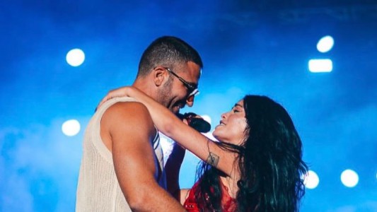 lali beso miguel angel silvestre sky rojo chapetour españa show