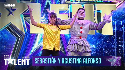 Sebastian y Agustina Alfonso - Robot dance con genero de terror