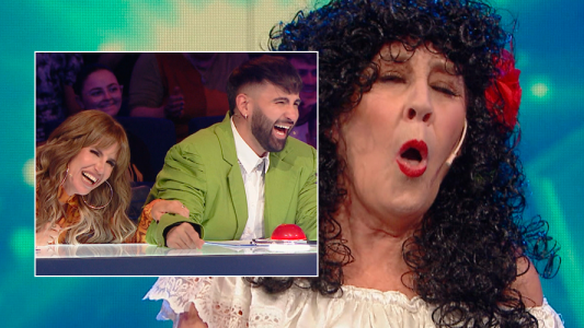 Una "falsa española" cantó cacareando y se ganó el amor de todos a pesar de las 4 cruces