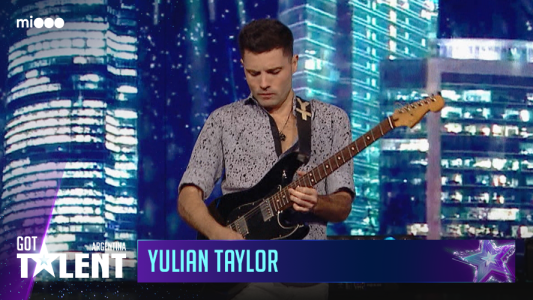 Yulian Taylor - Guitarrista