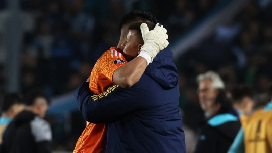 Almirón: "La capacidad de ´Chiquito´ para atajar nos metió en semifinales"