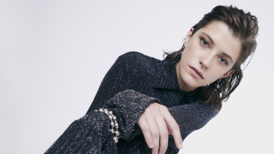 Malena Villa presentó su segundo álbum de estudio "Pensamientos"