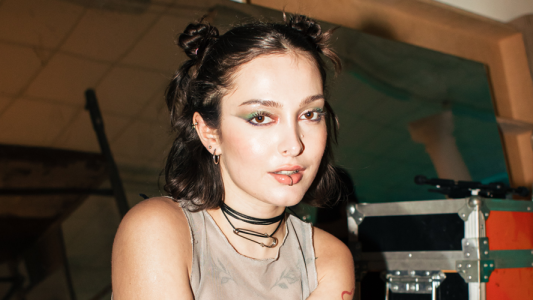 Joelle estrenó su nuevo single titulado “Dama”