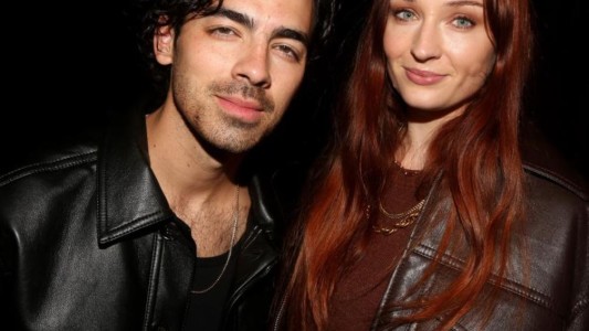 Sophie Turner demandó a Joe Jonas por "retención indebida" de sus dos hijas