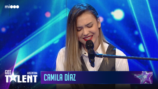 Camila Diaz de 15 anos - Cantante y pianista