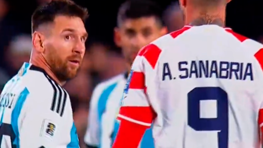 Argentina 1 Paraguay 0: escupieron a Messi en una noche de superioridad futbolística total