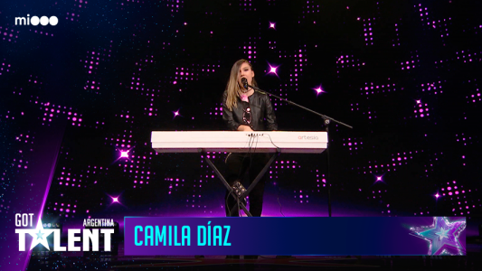 Camila Díaz de 15 años - Pianista y cantante