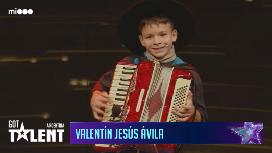 Valentín Jesús Ávila - Acordeón