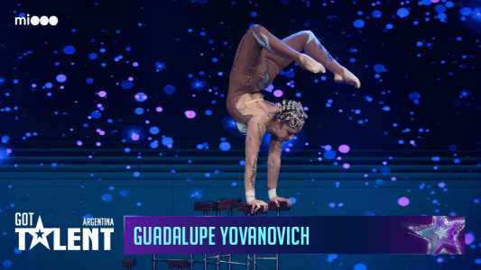Guadalupe Yovanovich - Parada de manos