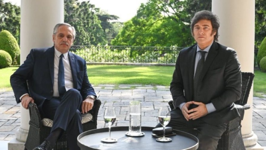 Comenzó la transición entre Alberto Fernández y Javier Milei: la foto y qué pasó en la reunión