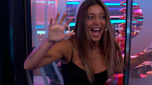 Sol Pérez casi rompe todos los productos de Escape Perfecto al entrar a la jaula por primera vez