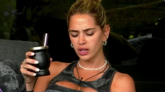 Big Ari hay uno solo: Sabrina madrugó y se quedó hablando sola