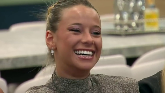 Zoe fue otra vez la primera salvada de la placa de Gran Hermano