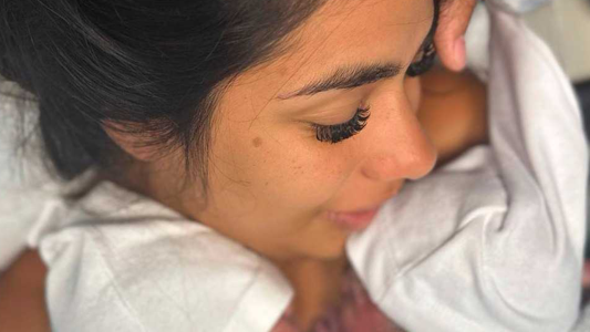 Las primeras fotos de las gemelas de Daniela Celis y Thiago Medina: "Estamos listos para lo que nos espera"